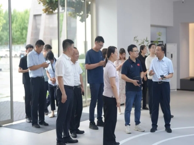 綠色建材產(chǎn)業(yè)鏈融鏈固鏈再發(fā)力！哈工大王代玉教授一行蒞臨天意機(jī)械、卓越精工考察調(diào)研